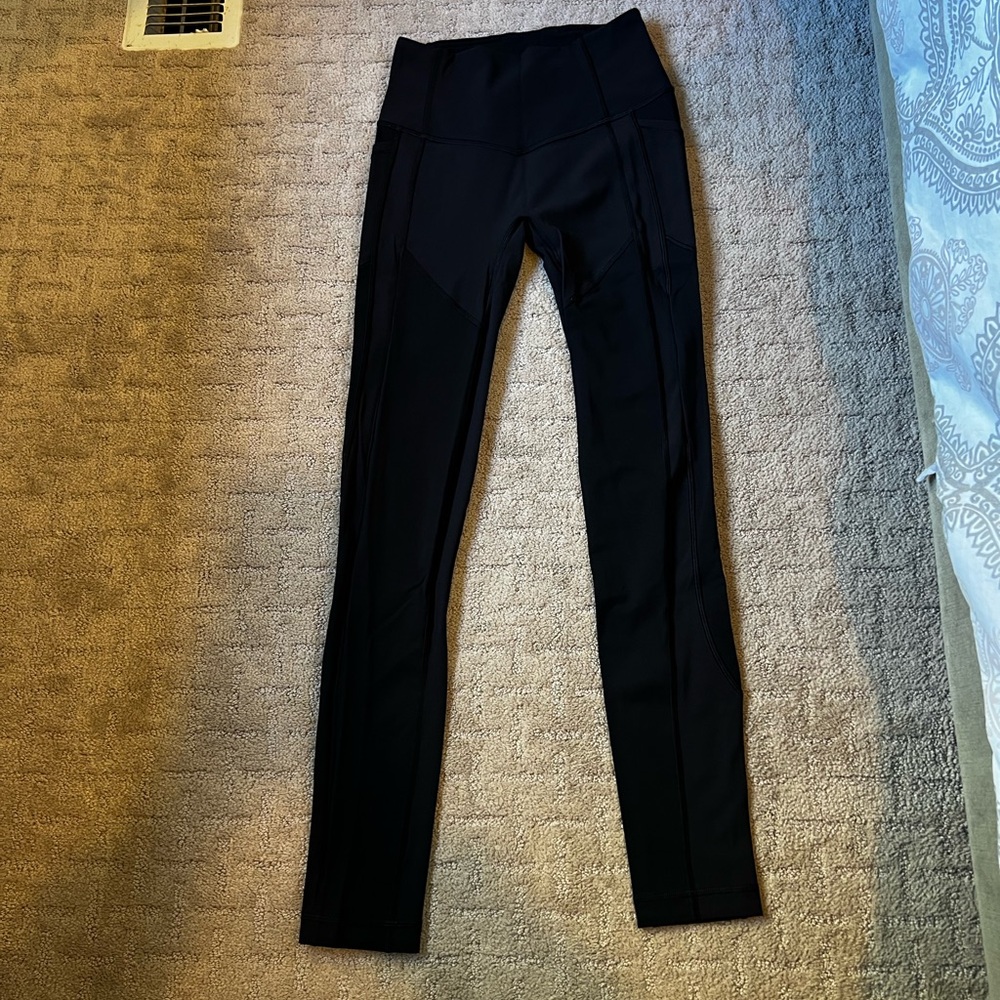 Lululemon All The Right Places 28” Black